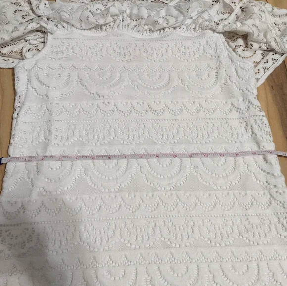 EUC! Lilly Pulitzer Women's Lyra Dress Resort White Lace Cold Shoulder Size S - Picture 5 of 13
